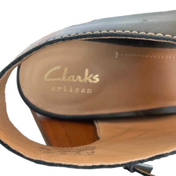 Clarks Artisan "Akena" women's leather mod sandals in black - Picture 10 of 11